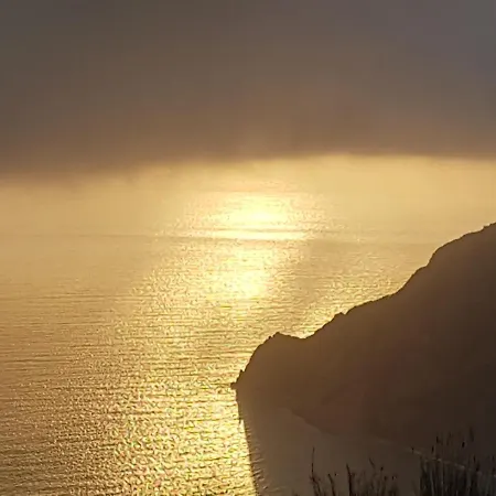 Dume Cosy - - Near The With A.c. Apartment *